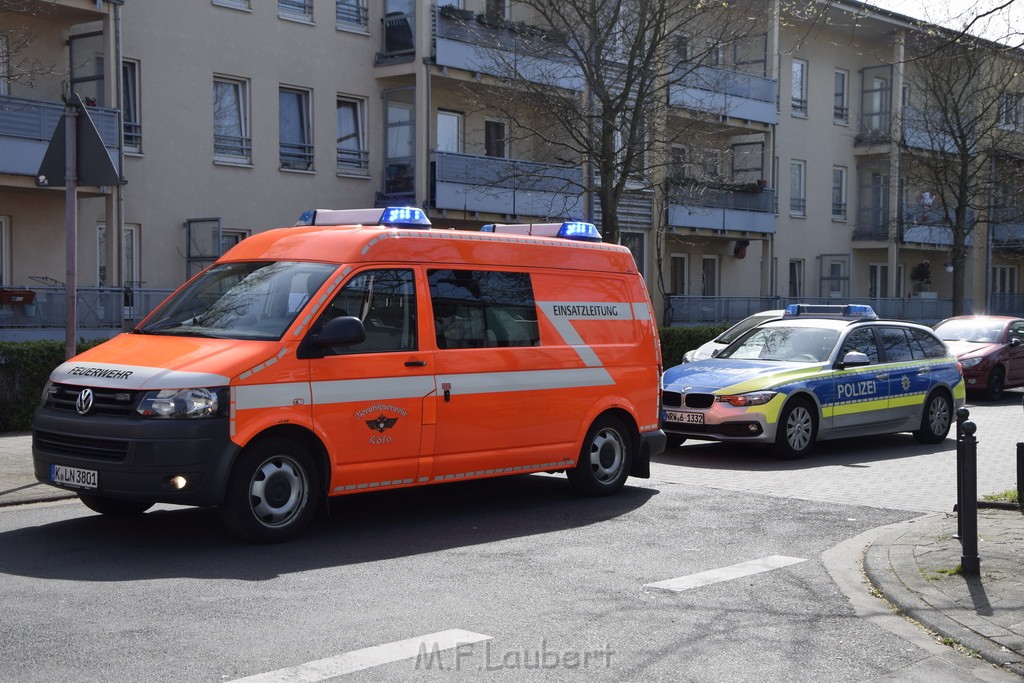 Feuer 1 Koeln Vingst Ansbacherstr P27.JPG - Miklos Laubert